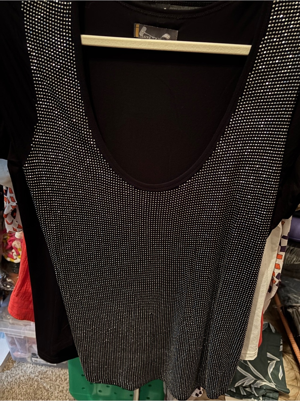 Black Studded Scoop Neck Tank Top 18-19” Ptp S/M